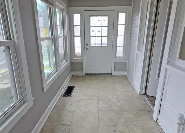 Property at 1501 Mahoning Ave Unit 1501, Youngstown, OH, 44509, 1 bed, 1 bath, [object Object]