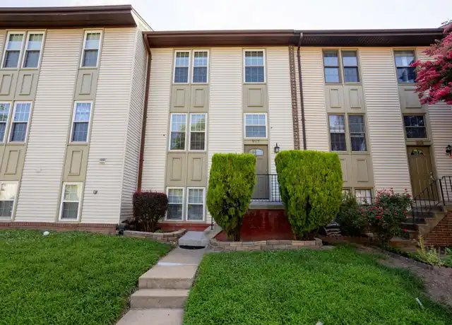 Property at 917 Branch Dr, Herndon, VA, 20170, 4 beds, 2.5 baths, [object Object]