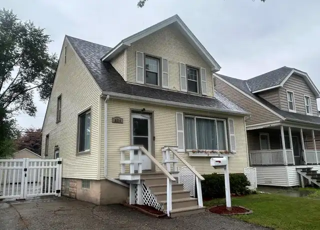 Property at 674 Jewell St, Ferndale, MI, 48220, 3 beds, 2 baths, [object Object]