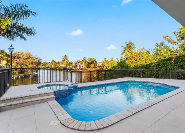 Property at 1385 Bella Vista Ave, Coral Gables, FL, 33156, 5 beds, 3.5 baths, [object Object]