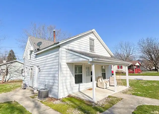 Property at 954 S 24th St Unit 1/2, Lafayette, IN, 47905, 1 bed, 1 bath, [object Object]
