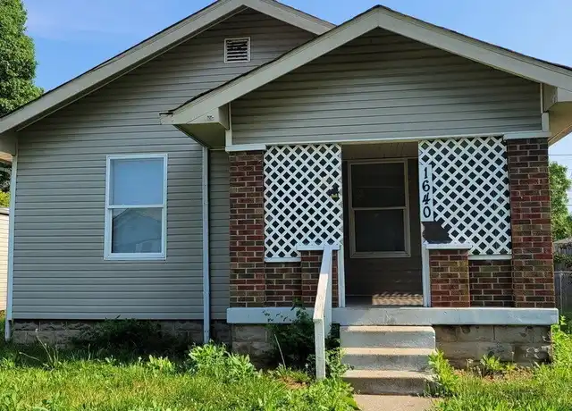 Property at 1640 E Bradbury Ave, Indianapolis, IN, 46203, 3 beds, 1 bath, [object Object]