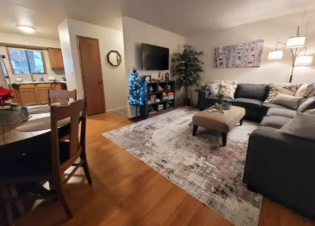 Property at 101 S 9th St Unit 1, Lynden, WA, 98264, 2 beds, 1 bath, [object Object]