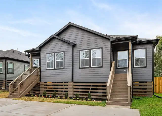 Property at 5221 Groveton St Unit B, Houston, TX, 77033, 3 beds, 2 baths, [object Object]