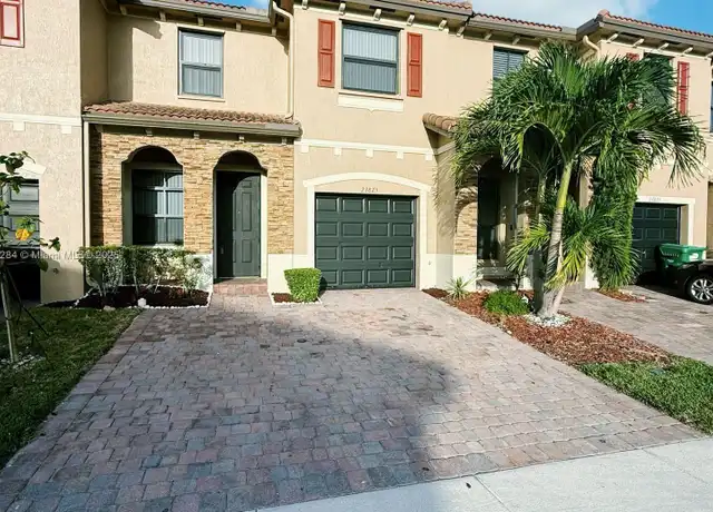 Property at 23825 SW 117th Ct, Homestead, FL, 33032, 3 beds, 2.5 baths, [object Object]