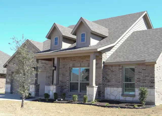 Property at 1733 Trinity St, Burleson, TX, 76028, 4 beds, 2 baths, [object Object]