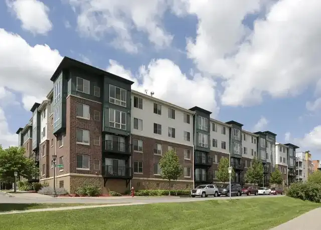 Property at Joseph's Pointe at Upper Landing - 200 Wilkin St, Saint Paul, MN, 55102, 2 beds, 2 baths, [object Object]
