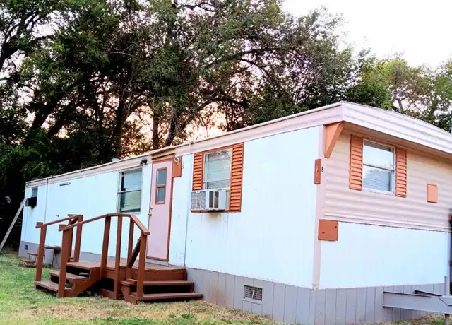 Property at 4611 Dumas Dr #8, Amarillo, TX, 79108, 2 beds, 1 bath, [object Object]