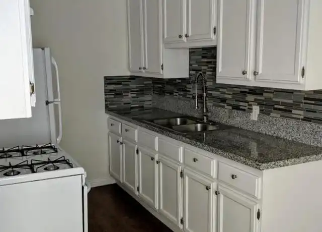 Property at 922 Orchard Dr, Inglewood, CA, 90301, 1 bed, 1 bath, [object Object]