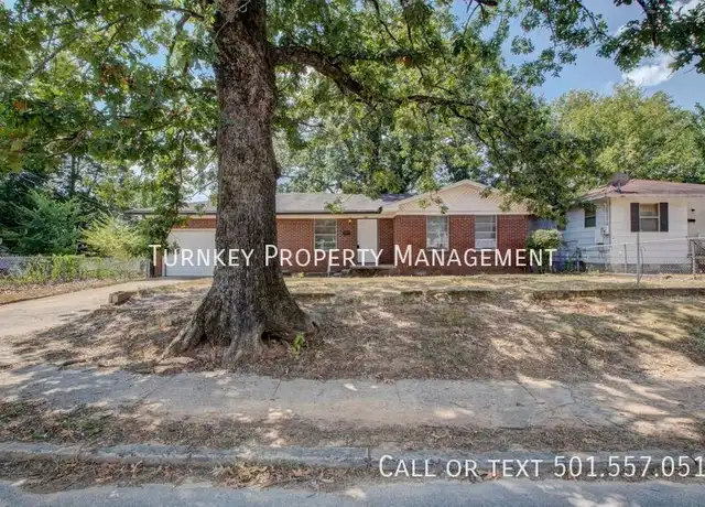 Property at 3615 W Capitol Ave, Little Rock, AR, 72205, 4 beds, 2 baths, [object Object]