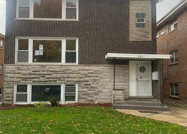 Property at 295 Yates Ave Unit G, Calumet City, IL, 60409, 3 beds, 1 bath, [object Object]