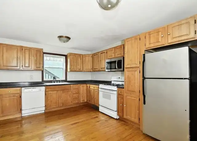 Property at 12 Fenton St Unit 2, Boston, MA, 02122, 2 beds, 1 bath, [object Object]