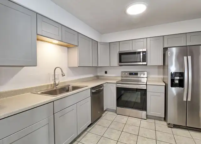 Property at 197 Flintridge Dr Unit 06, Rockford, IL, 61107, 2 beds, 1 bath, [object Object]
