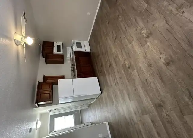 Property at 3538 E 13th St, Joplin, MO, 64801, 1 bed, 1 bath, [object Object]