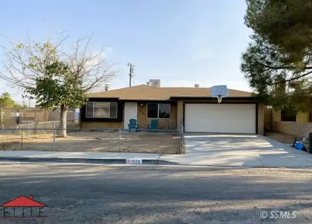 Property at 1029 W Willow Ave, Ridgecrest, CA, 93555, 3 beds, 2 baths, [object Object]