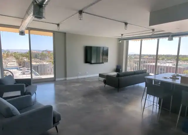 Property at 207 W Clarendon Ave, Phoenix, AZ, 85012, 2 beds, 2 baths, [object Object]