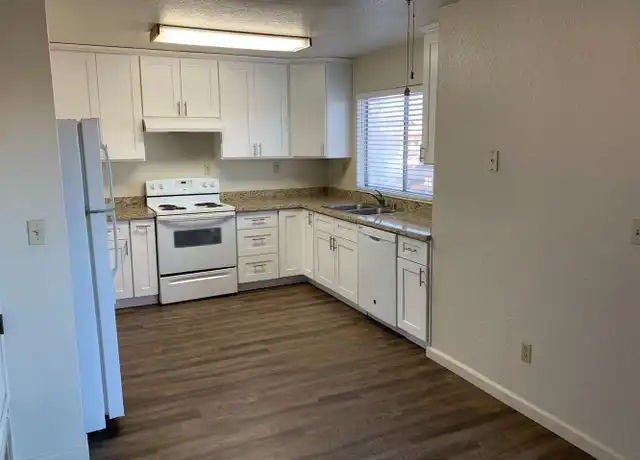 Property at 1480 W Main St Apt 02, Ripon, CA, 95366, 2 beds, 2 baths, [object Object]