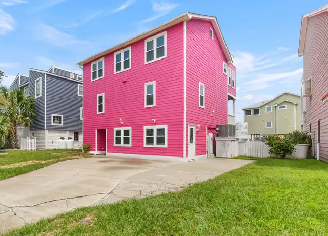 Property at 925 General Whiting Blvd, Kure Beach, NC, 28449, 5 beds, 3.5 baths, [object Object]