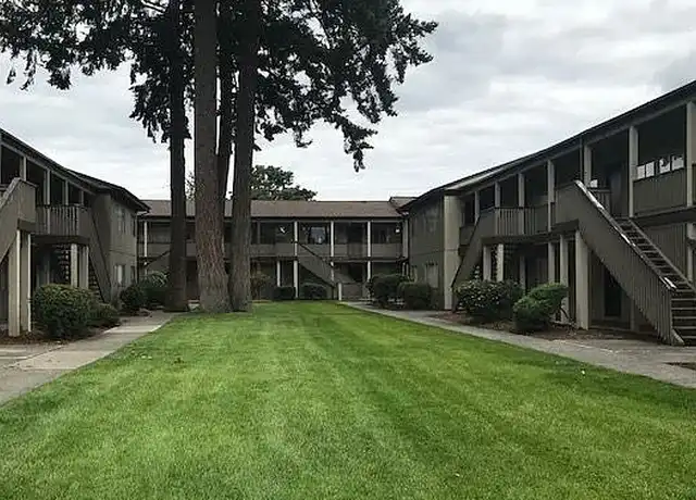Property at Parkwood Apartments - 14209 C St S, Tacoma, WA, 98444, 1 bed, 1 bath, [object Object]