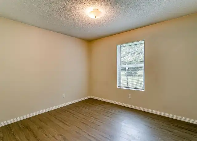 Property at 718 S Perkins St Unit 718 B, Fort Worth, TX, 76103, 2 beds, 1 bath, [object Object]