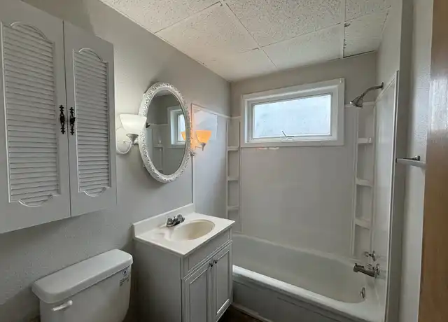 Property at 321 W Highland Dr Unit 302, Williston, ND, 58801, 2 beds, 1 bath, [object Object]