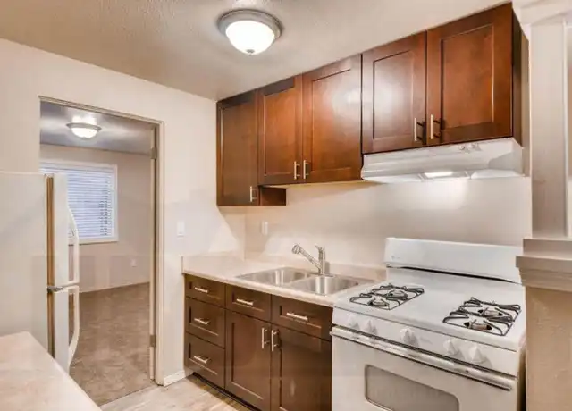 Property at 14510 Washington Ave SW Unit 02, Lakewood, WA, 98498, 1 bed, 1 bath, [object Object]
