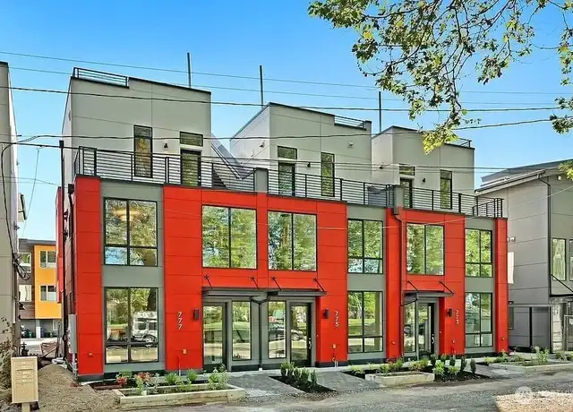 Property at 775 S Homer St, Seattle, WA, 98108, 3 beds, 2 baths, [object Object]