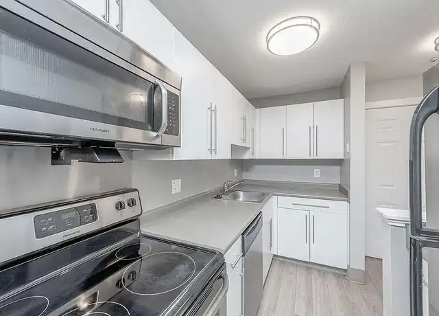 Property at Station Pointe - 9 Francis Ave, Mansfield, MA, 02048, 2-4 beds, 1.5-2 baths, [object Object]