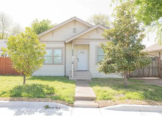 Property at 5528 Junius St, Dallas, TX, 75214, 3 beds, 2.5 baths, [object Object]