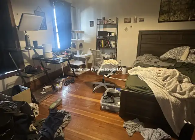 Property at 151 Elm St Unit 1, Somerville, MA, 02144, 4 beds, 2 baths, [object Object]