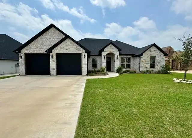 Property at 6611 Pinehurst Dr, Granbury, TX, 76049, 4 beds, 3 baths, [object Object]
