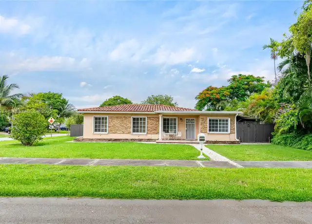 Property at 1832 SW 62nd Pl, Miami, FL, 33155, 4 beds, 1 bath, [object Object]