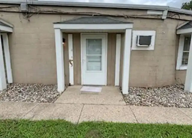 Property at 601 W Wilkinson St Apt 4, Goshen, IN, 46528, 1 bed, 1 bath, [object Object]