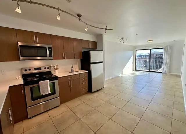 Property at 222 Queen Anne Ave N Unit 604, Seattle, WA, 98109, 1 bed, 1 bath, [object Object]