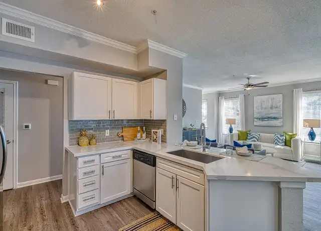 Property at The Carlton - 3805 W Alabama St, Houston, TX, 77027, 1-2 bed, 1-2 bath, [object Object]