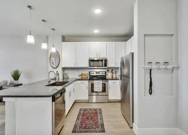 Property at Windsor Ridge - 3001 Scofield Ridge Pkwy, Austin, TX, 78727, 1-3 bed, 1-2 bath, [object Object]