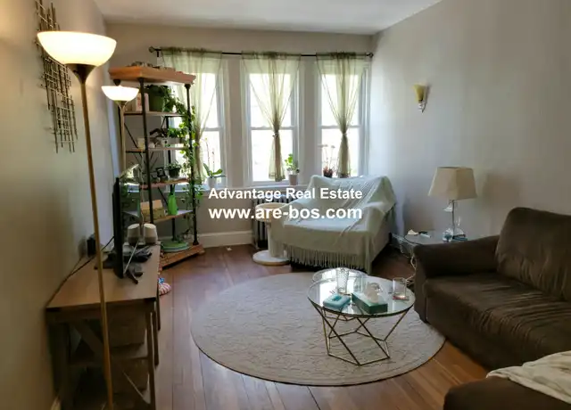 Property at 23 Lanark Rd Unit 9, Brighton, MA, 02135, 2 beds, 1 bath, [object Object]