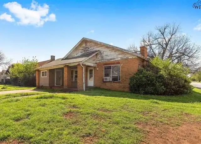 Property at 2017 McGregor Ave, Wichita Falls, TX, 76301, 4 beds, 2 baths, [object Object]