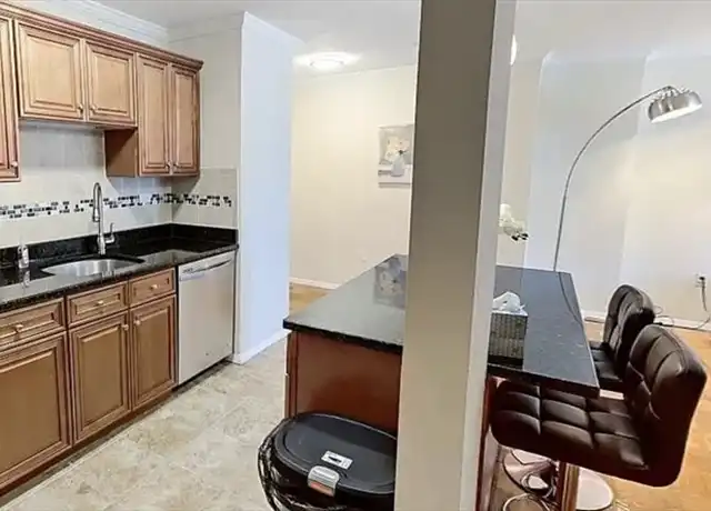 Property at 2 Hawthorne Pl Unit 15M, Boston, MA, 02114, 1 bed, 1 bath, [object Object]