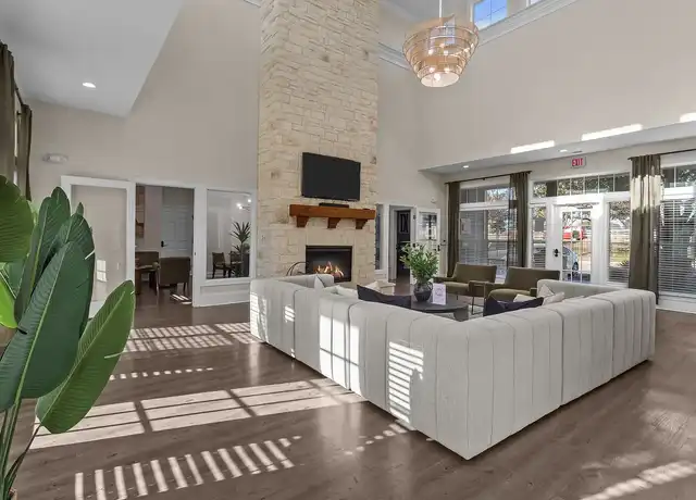 Property at The Residence at CTM - 5210 Bagby Ave, Waco, TX, 76711, 1 bed, 1 bath, [object Object]