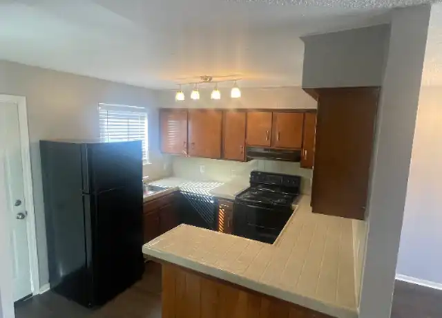 Property at 356 Court Dr Unit 2x2, Baton Rouge, LA, 70806, 2 beds, 2 baths, [object Object]