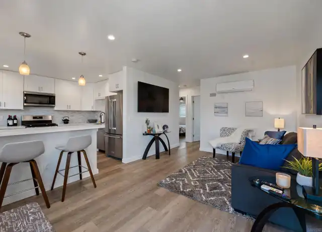 Property at 7432 Fay Ave, La Jolla, CA, 92037, 2 beds, 1 bath, [object Object]