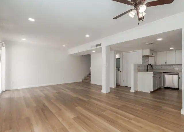 Property at 1804 W Tuckey Ln Unit 03, Phoenix, AZ, 85015, 2 beds, 1.5 baths, [object Object]
