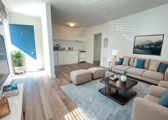 Property at 1194 W 30th St Unit 11, Los Angeles, CA, 90007, 1 bed, 1 bath, [object Object]