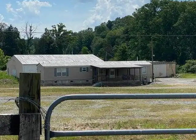 Property at 528 Yoakum Rd, Speedwell, TN, 37870, 3 beds, 2 baths, [object Object]