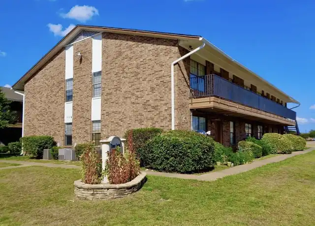 Property at Town Central - 116 S 11th St, Garland, TX, 75040, 1 bed, 1 bath, [object Object]