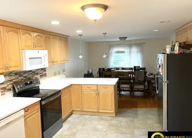 Property at 11 Dell Ave, Medford, MA, 02155, 4 beds, 3 baths, [object Object]
