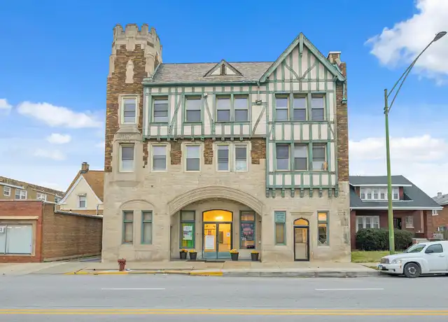 Property at 2324 W 111th St, Chicago, IL, 60643, 1 bed, 1 bath, [object Object]