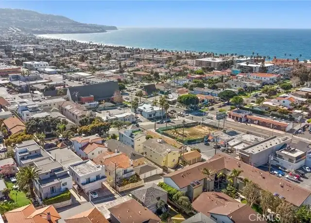 Property at 521 Avenue C Unit B, Redondo Beach, CA, 90277, 4 beds, 3.5 baths, [object Object]