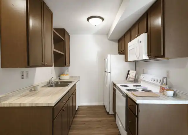 Property at 3031 Ewing Ave S Unit 265, Minneapolis, MN, 55416, 1 bed, 1 bath, [object Object]